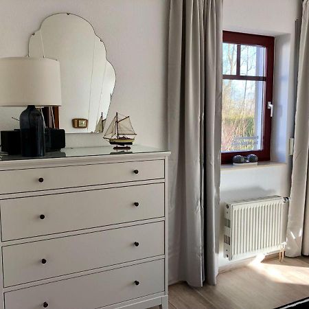 Ferienwohnung-Klaus-Stoertebeker-Mit-Sonnenterrasse-Garten-Zwischen-Strand-Wald-Und-Wiese Gustow  Kültér fotó