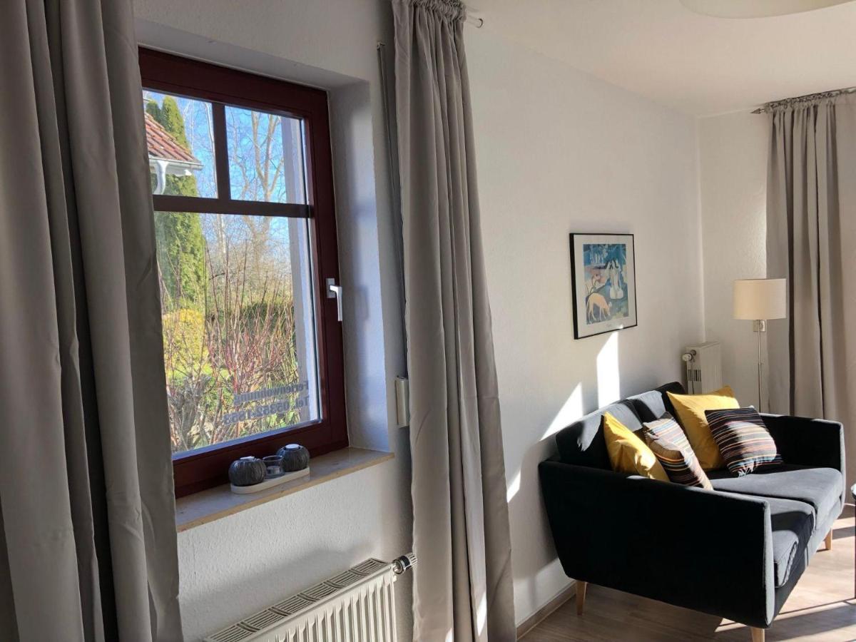 Ferienwohnung-Klaus-Stoertebeker-Mit-Sonnenterrasse-Garten-Zwischen-Strand-Wald-Und-Wiese Gustow  Kültér fotó