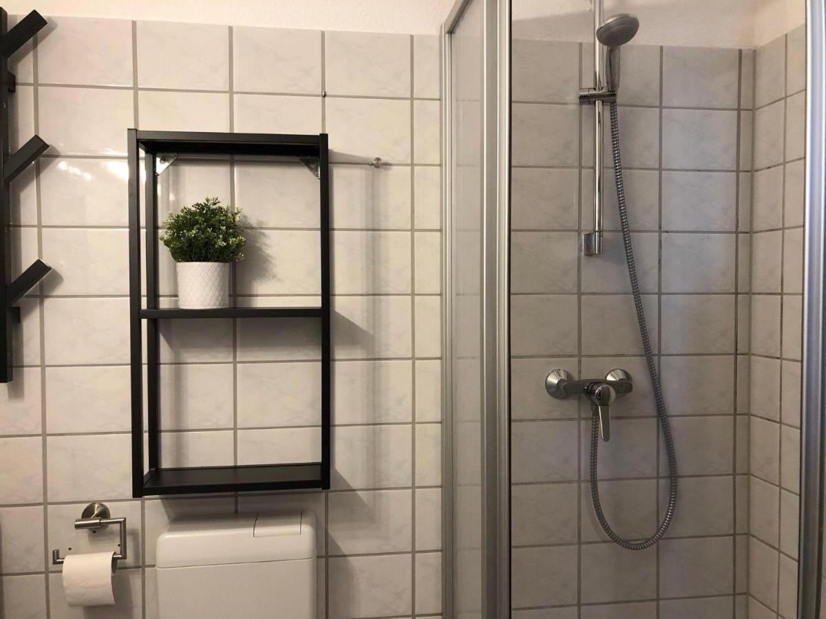 Ferienwohnung-Klaus-Stoertebeker-Mit-Sonnenterrasse-Garten-Zwischen-Strand-Wald-Und-Wiese Gustow  Kültér fotó