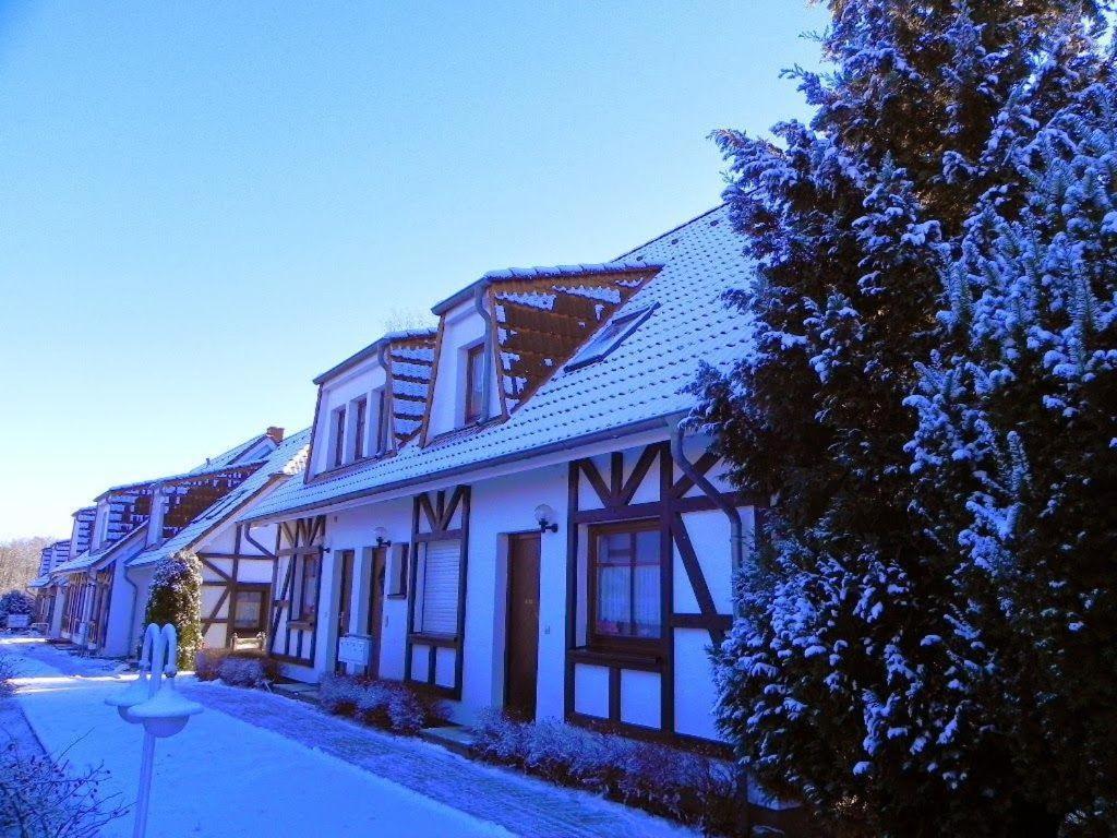 Ferienwohnung-Klaus-Stoertebeker-Mit-Sonnenterrasse-Garten-Zwischen-Strand-Wald-Und-Wiese Gustow  Kültér fotó